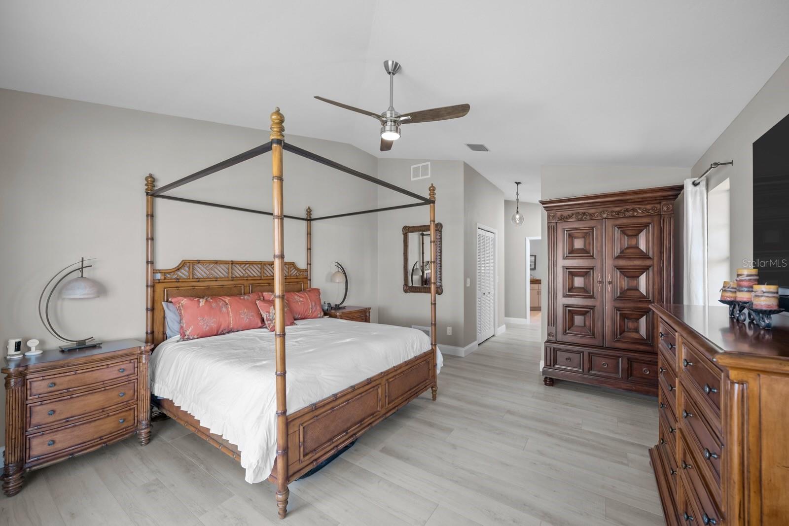 53 COTTONWOOD CT, PALM COAST, FL, 32137