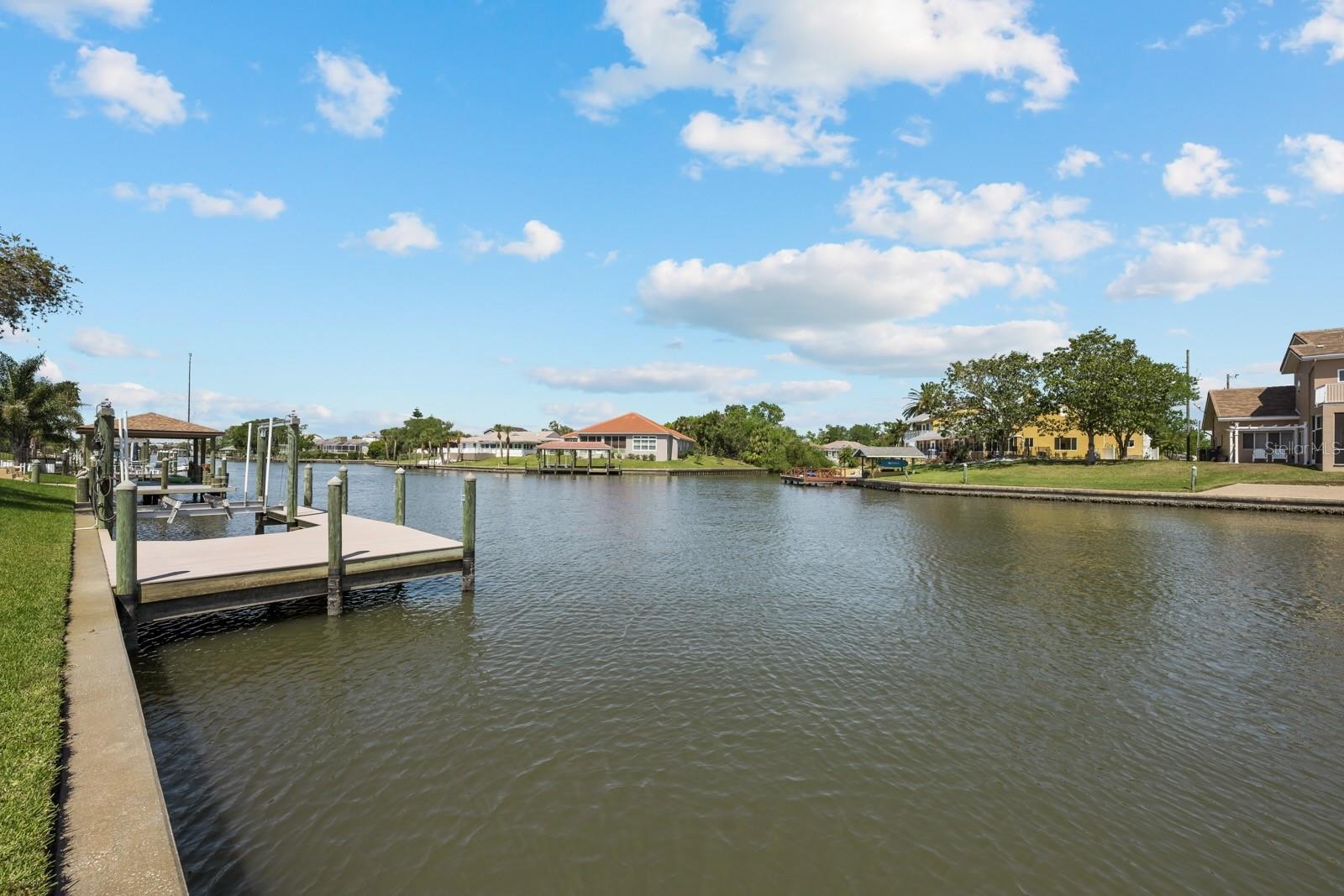 53 COTTONWOOD CT, PALM COAST, FL, 32137