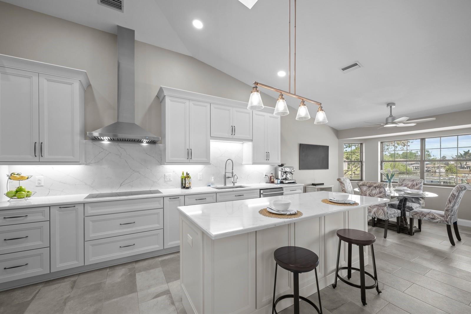 53 COTTONWOOD CT, PALM COAST, FL, 32137