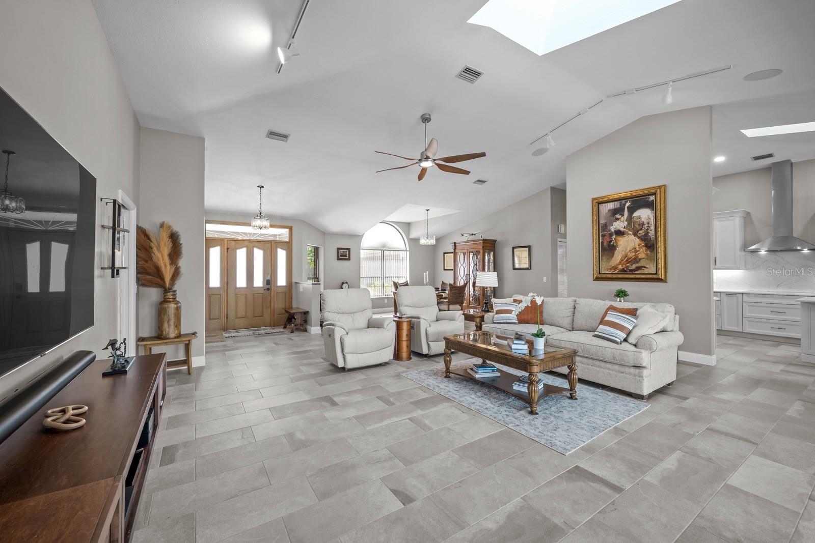 53 COTTONWOOD CT, PALM COAST, FL, 32137