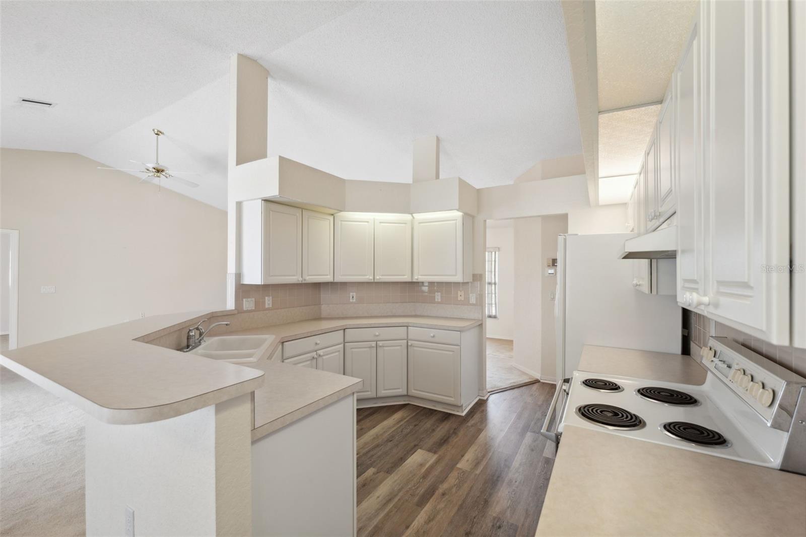 2057 CARSON AVE, SPRING HILL, FL, 34608