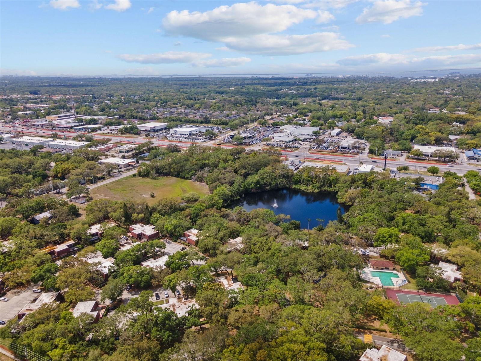 682 1ST CT, PALM HARBOR, FL, 34684