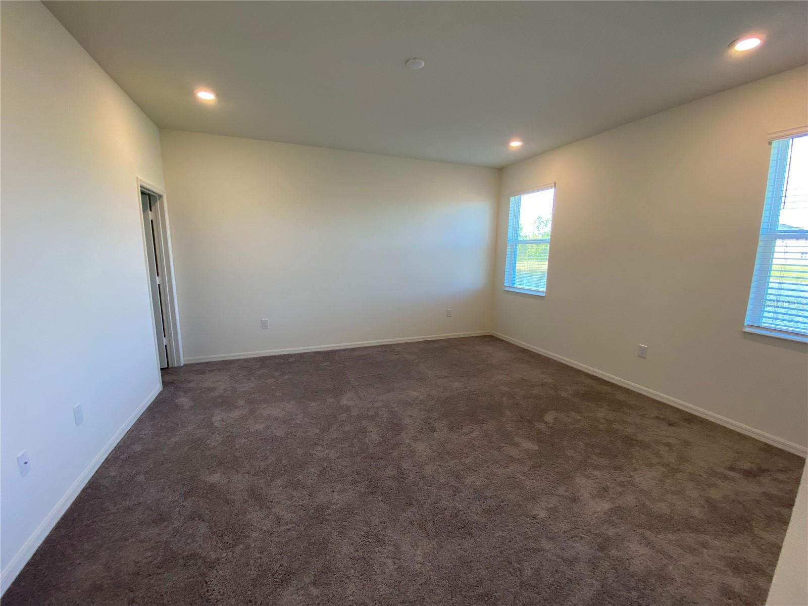 1210 AUGUSTUS DR, DAVENPORT, FL, 33896