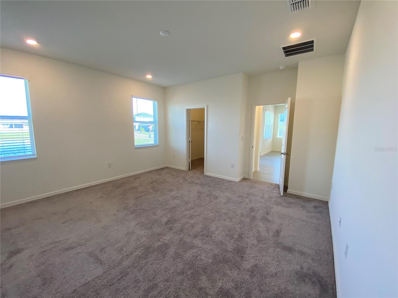1210 AUGUSTUS DR, DAVENPORT, FL, 33896