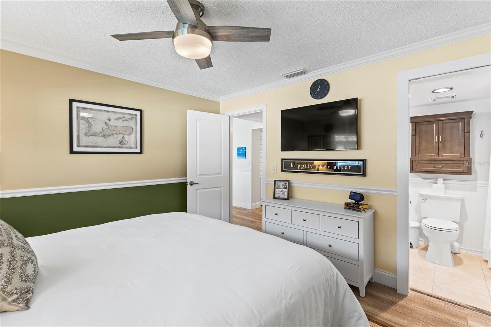 210 N BAYSHORE BLVD #202, CLEARWATER, FL, 33759