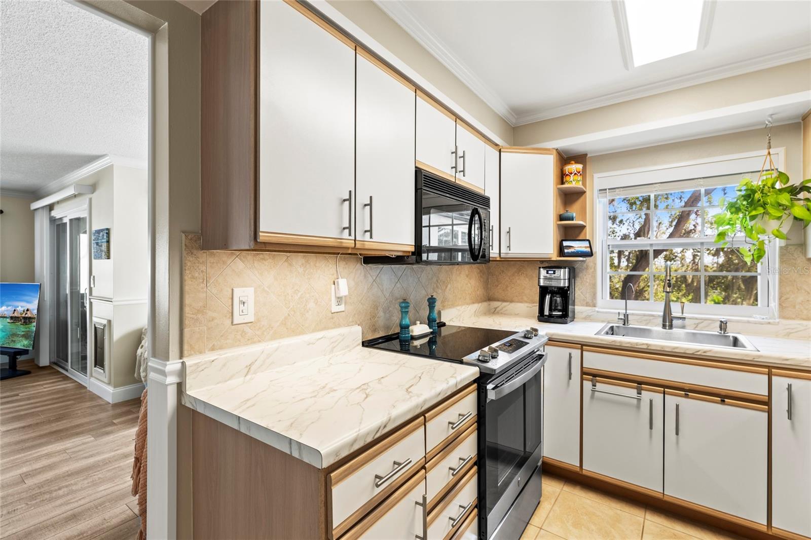 210 N BAYSHORE BLVD #202, CLEARWATER, FL, 33759