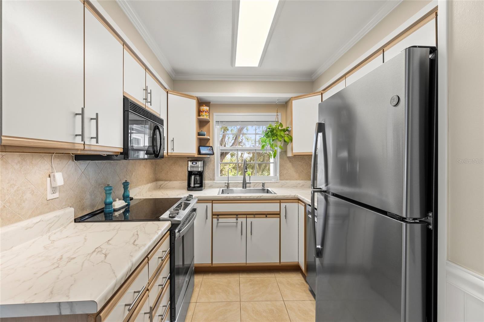 210 N BAYSHORE BLVD #202, CLEARWATER, FL, 33759