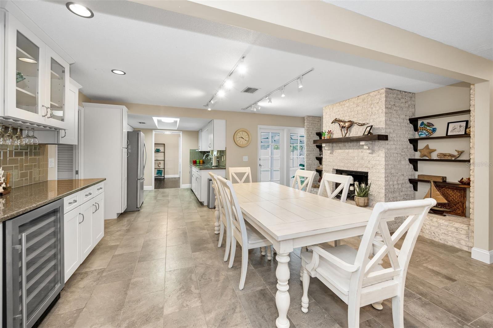 1851 ELMHURST DR, CLEARWATER, FL, 33765