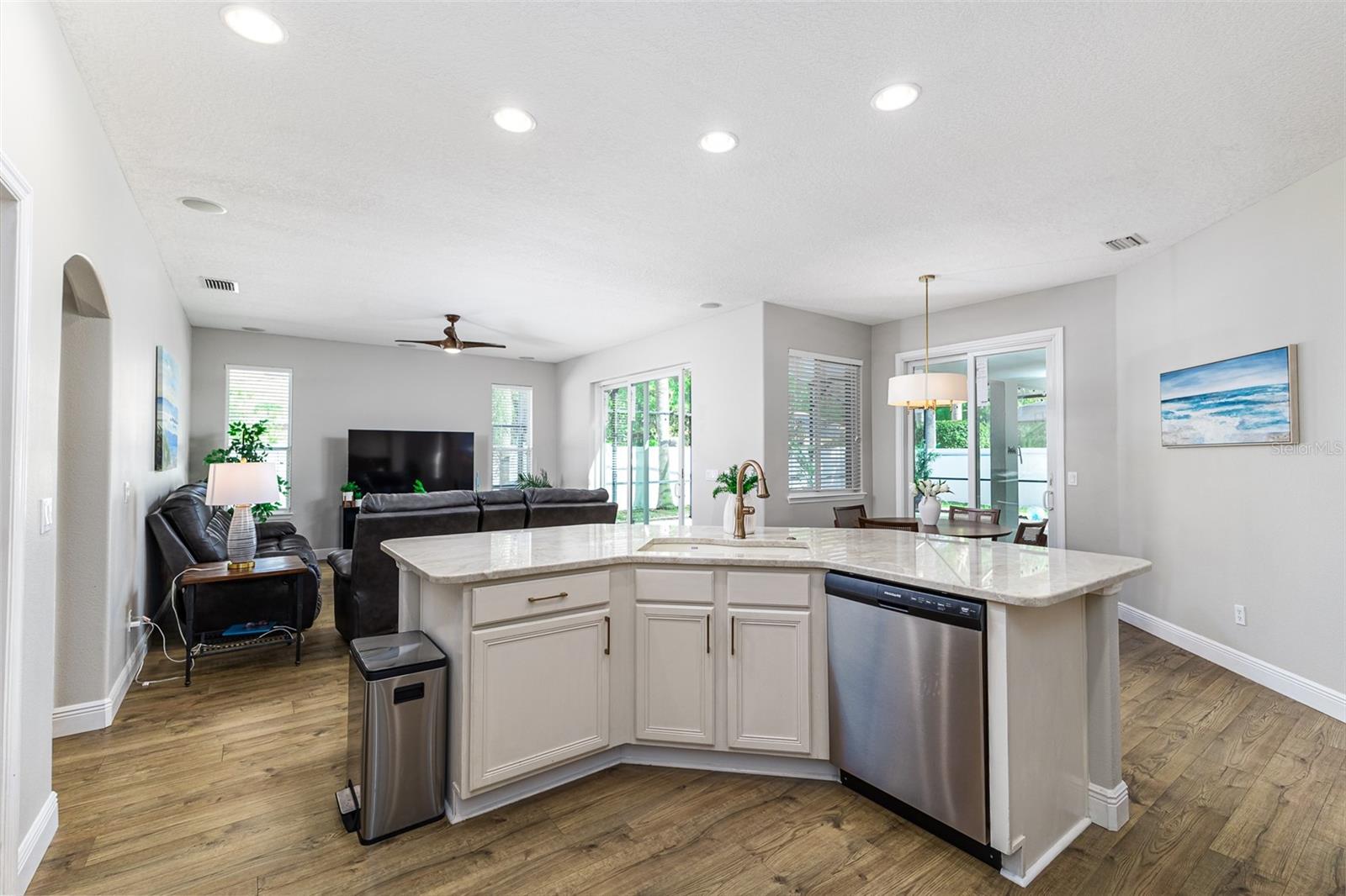 158 COSTA LOOP, AUBURNDALE, FL, 33823