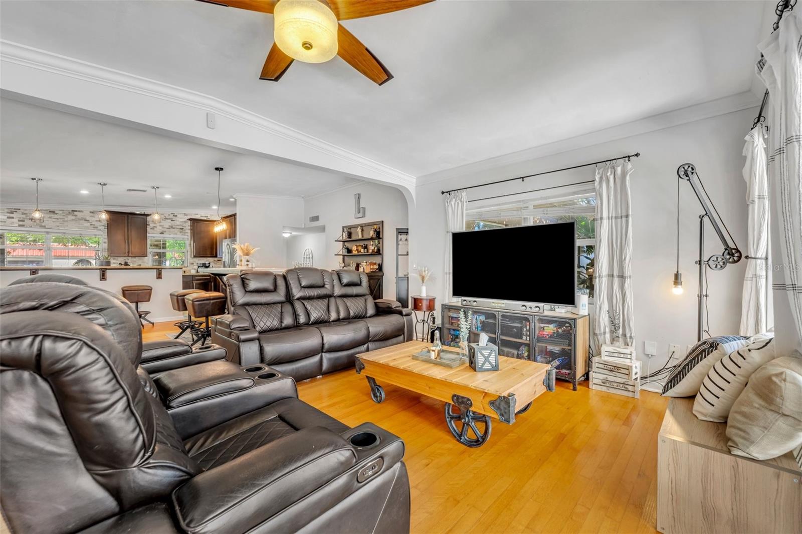 813 ENSENADA DR, ORLANDO, FL, 32825