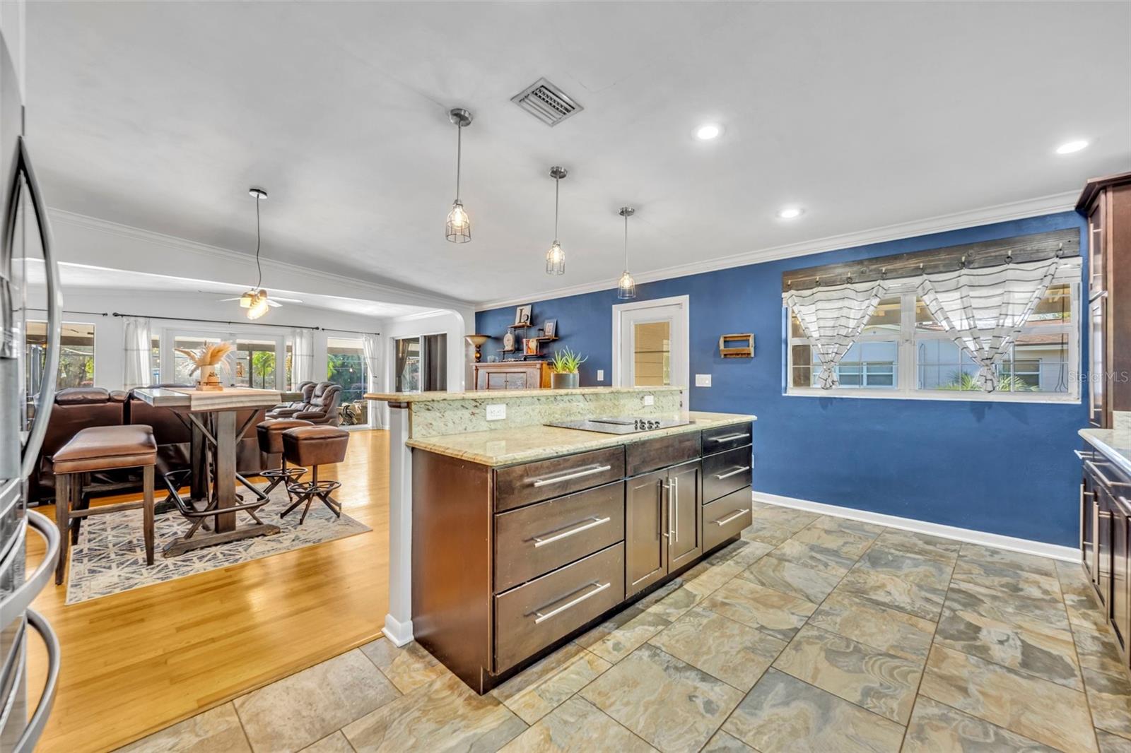 813 ENSENADA DR, ORLANDO, FL, 32825