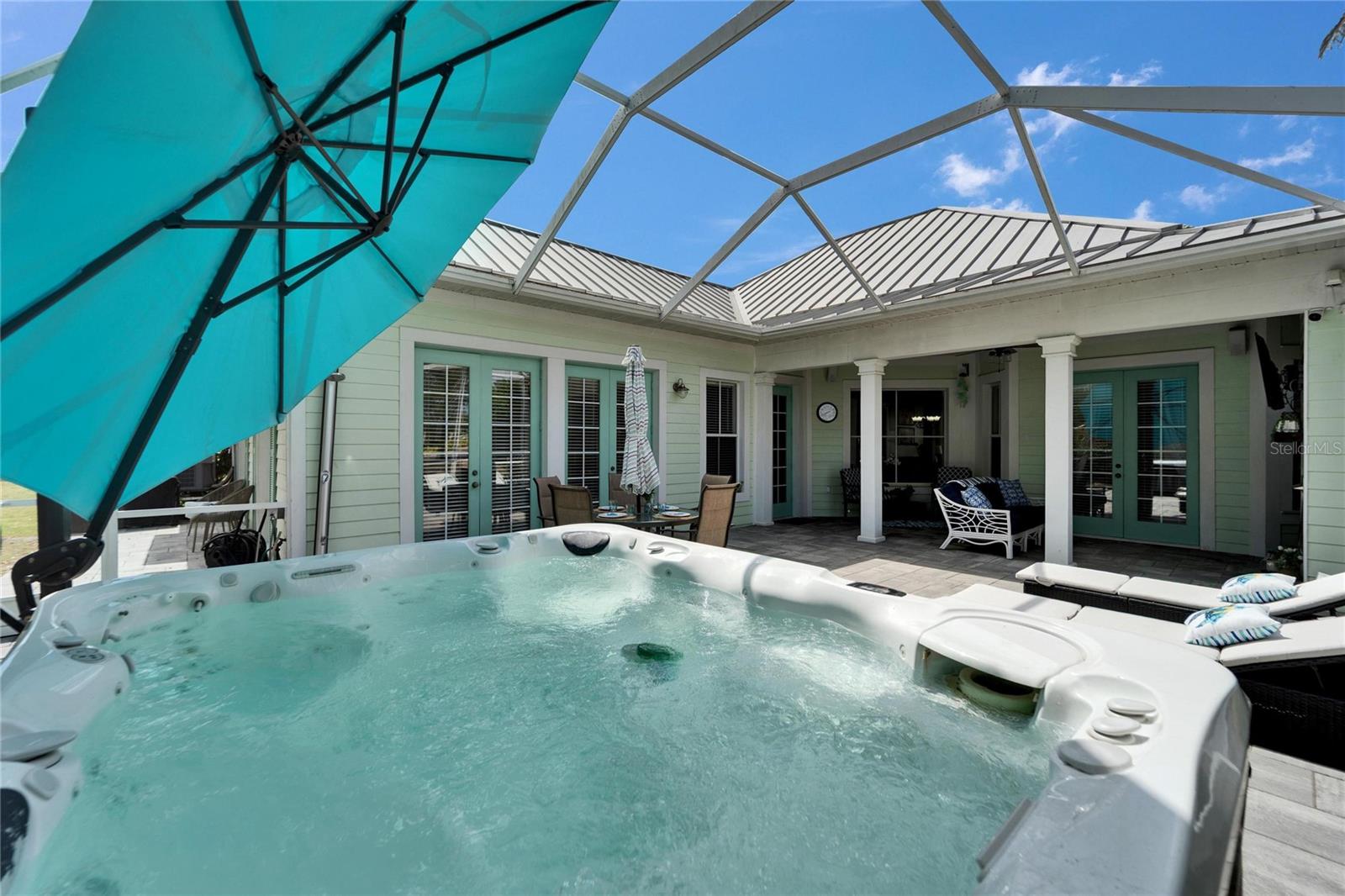 308 MANNS HARBOR DR, APOLLO BEACH, FL, 33572