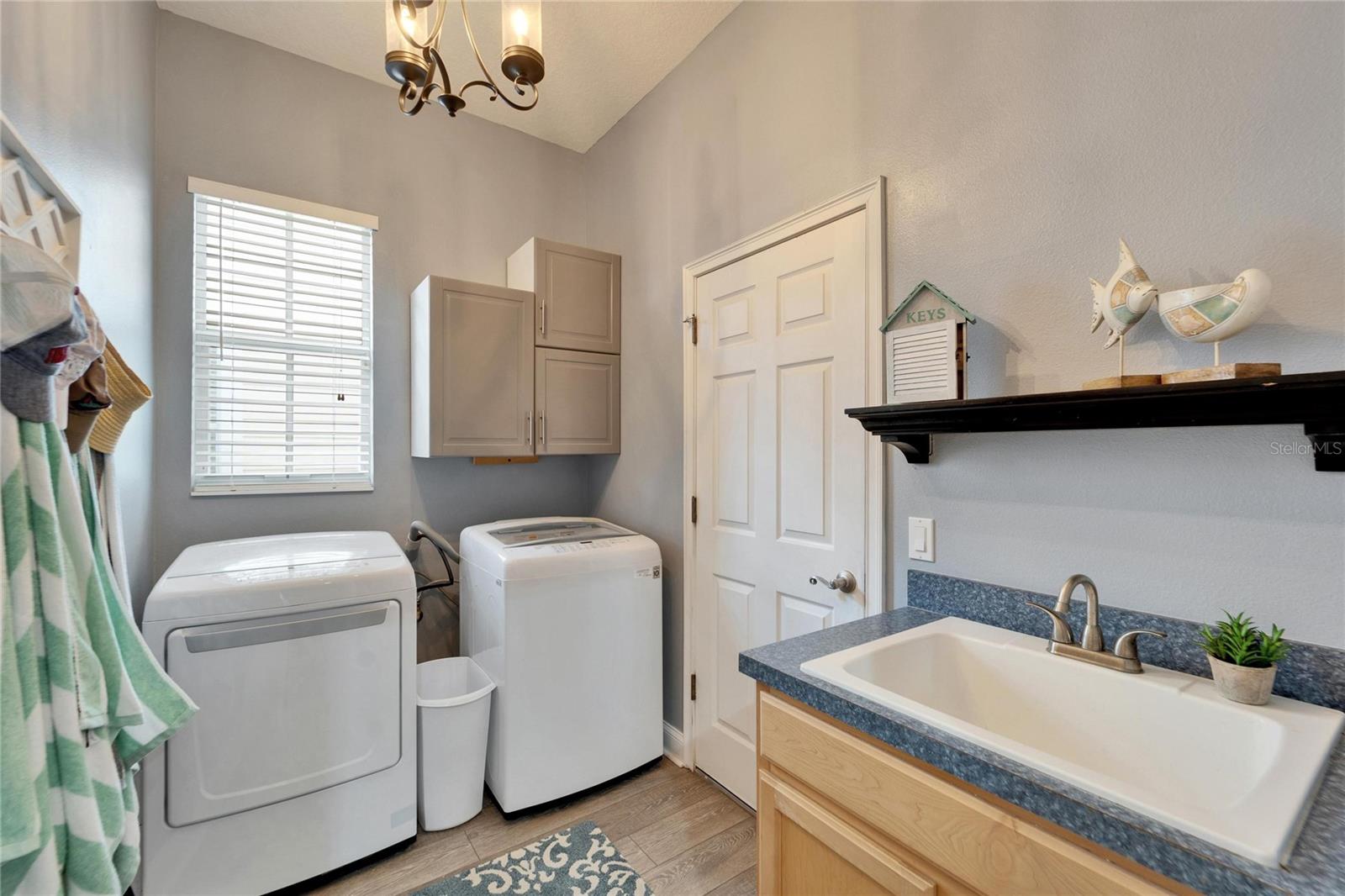 308 MANNS HARBOR DR, APOLLO BEACH, FL, 33572