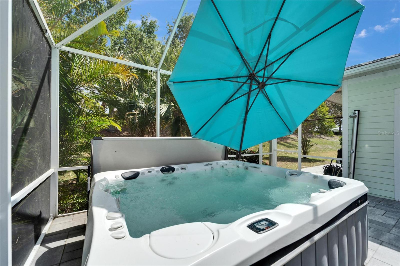 308 MANNS HARBOR DR, APOLLO BEACH, FL, 33572
