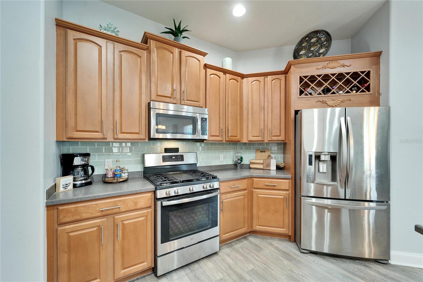308 MANNS HARBOR DR, APOLLO BEACH, FL, 33572