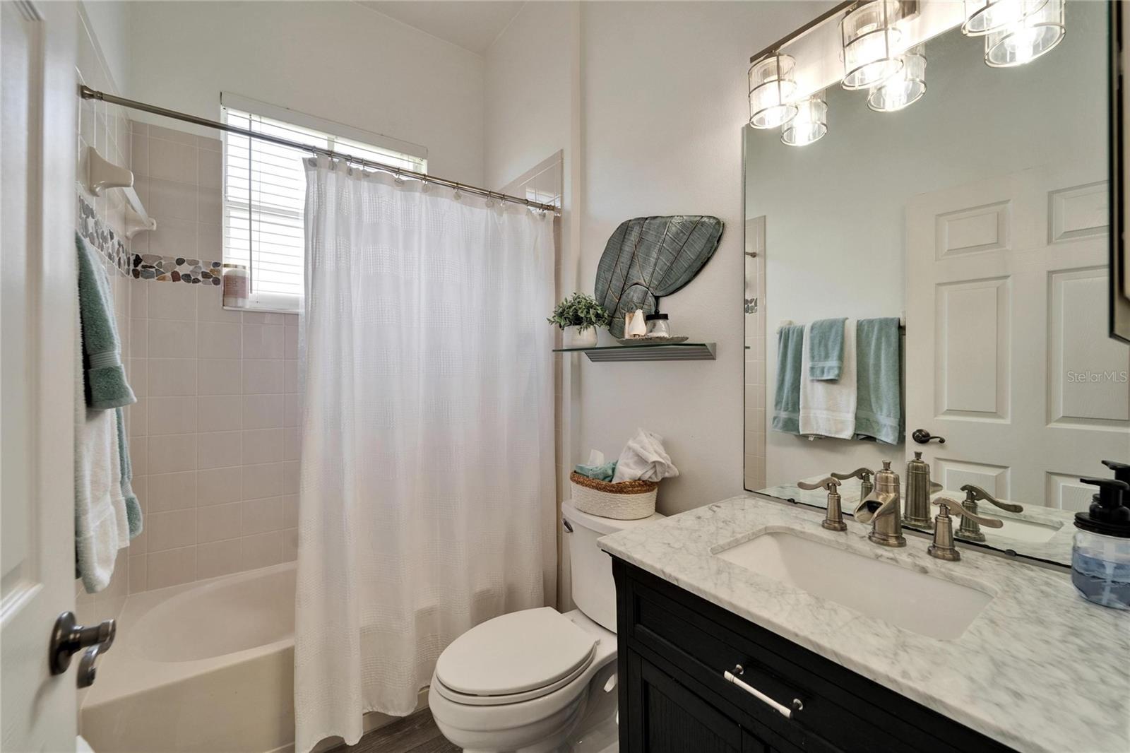 308 MANNS HARBOR DR, APOLLO BEACH, FL, 33572