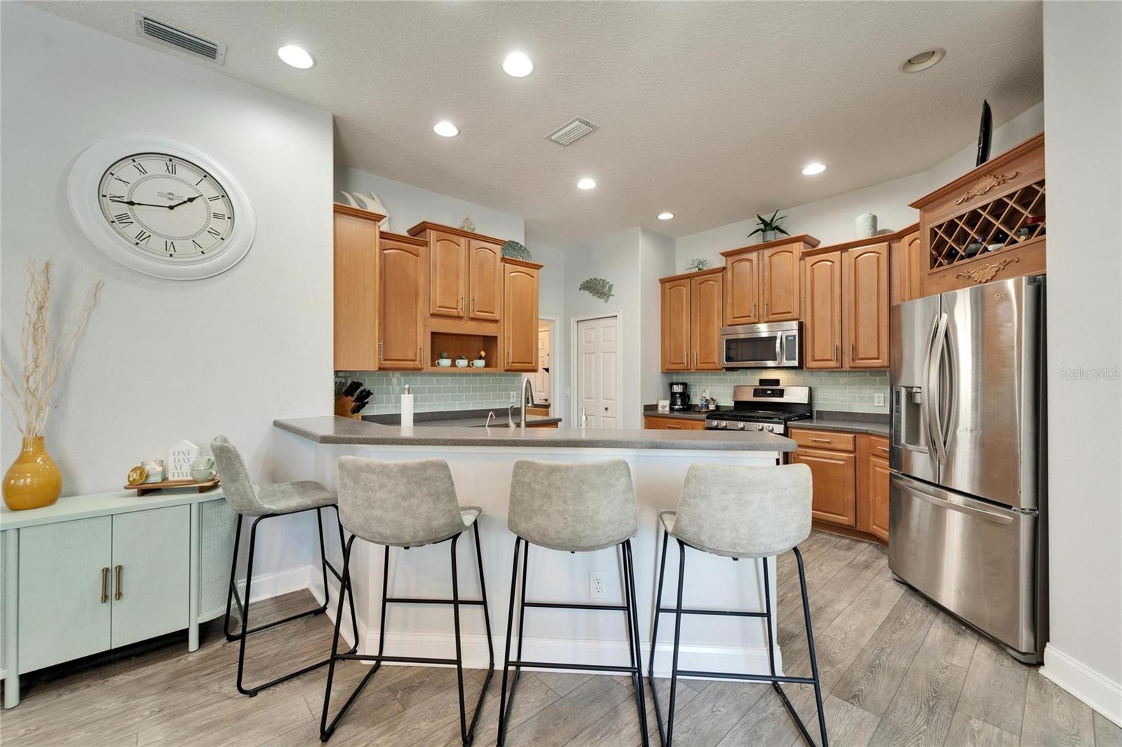 308 MANNS HARBOR DR, APOLLO BEACH, FL, 33572