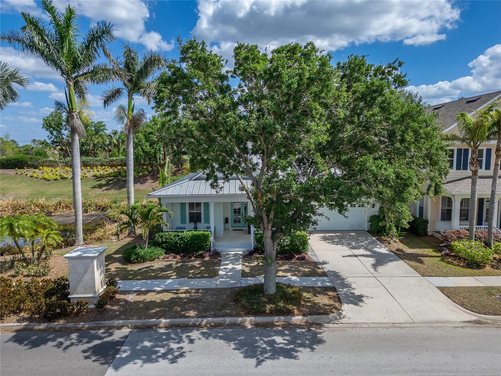 308 MANNS HARBOR DR, APOLLO BEACH, FL, 33572