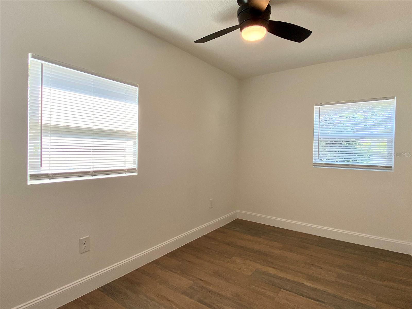 111 E KEY AVE, EUSTIS, FL, 32726