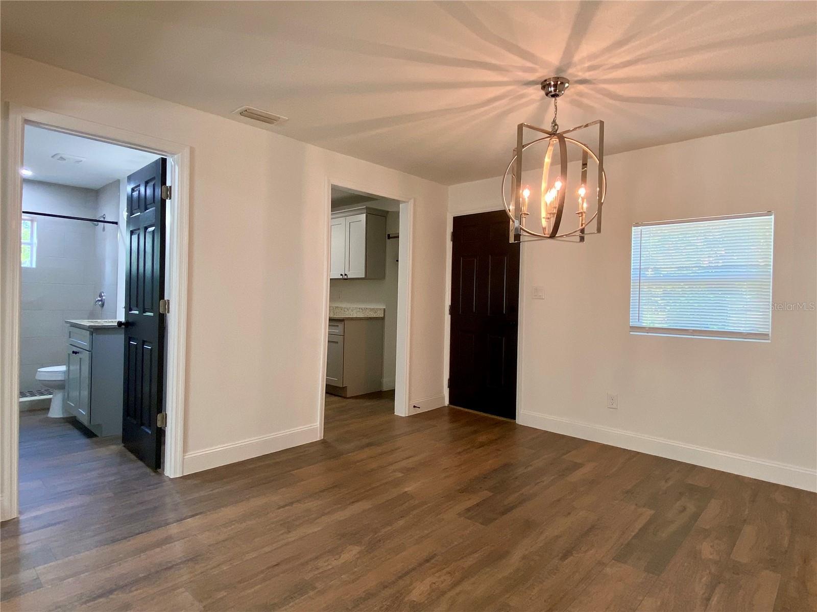111 E KEY AVE, EUSTIS, FL, 32726