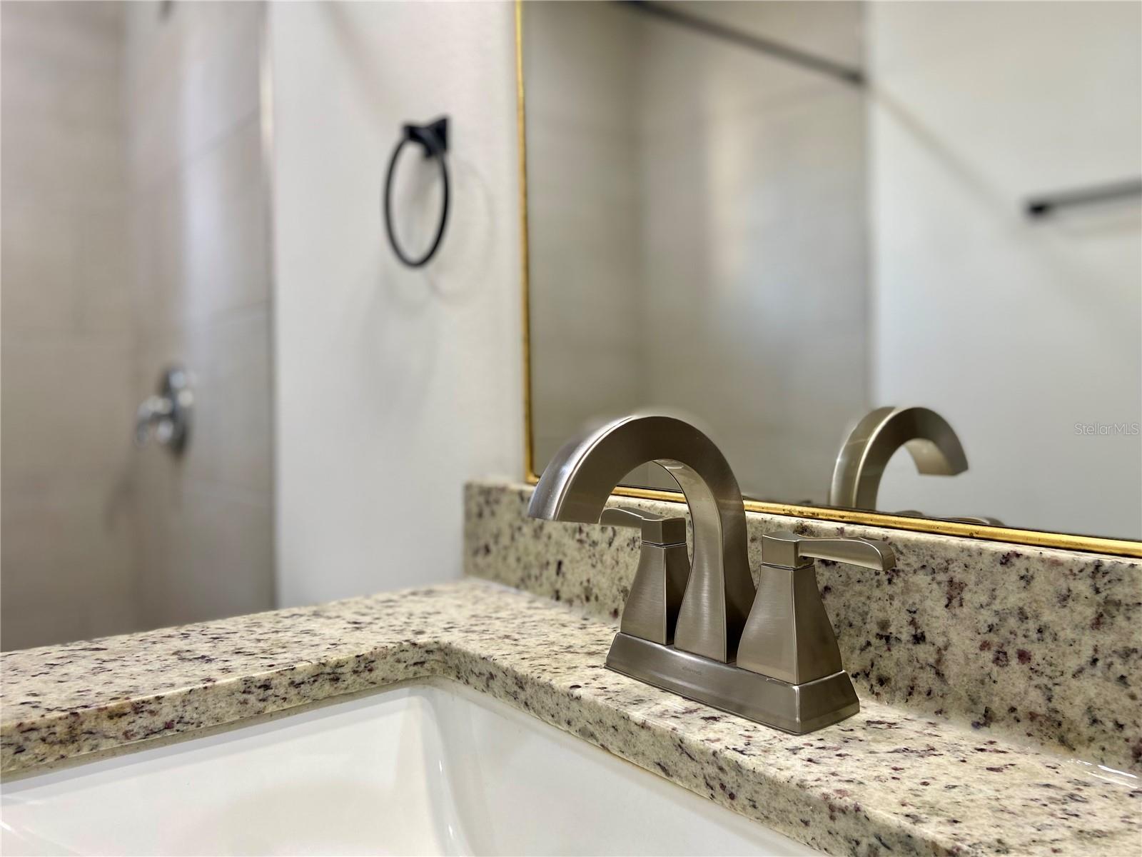 111 E KEY AVE, EUSTIS, FL, 32726