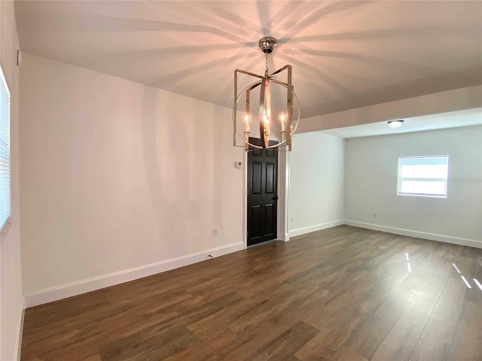 111 E KEY AVE, EUSTIS, FL, 32726