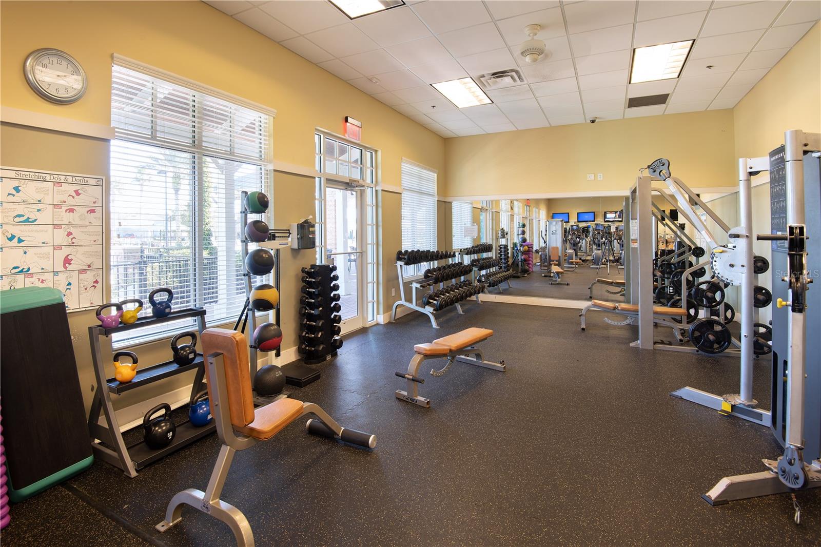 9411 RAISED TULIP LN, LAND O LAKES, FL, 34637