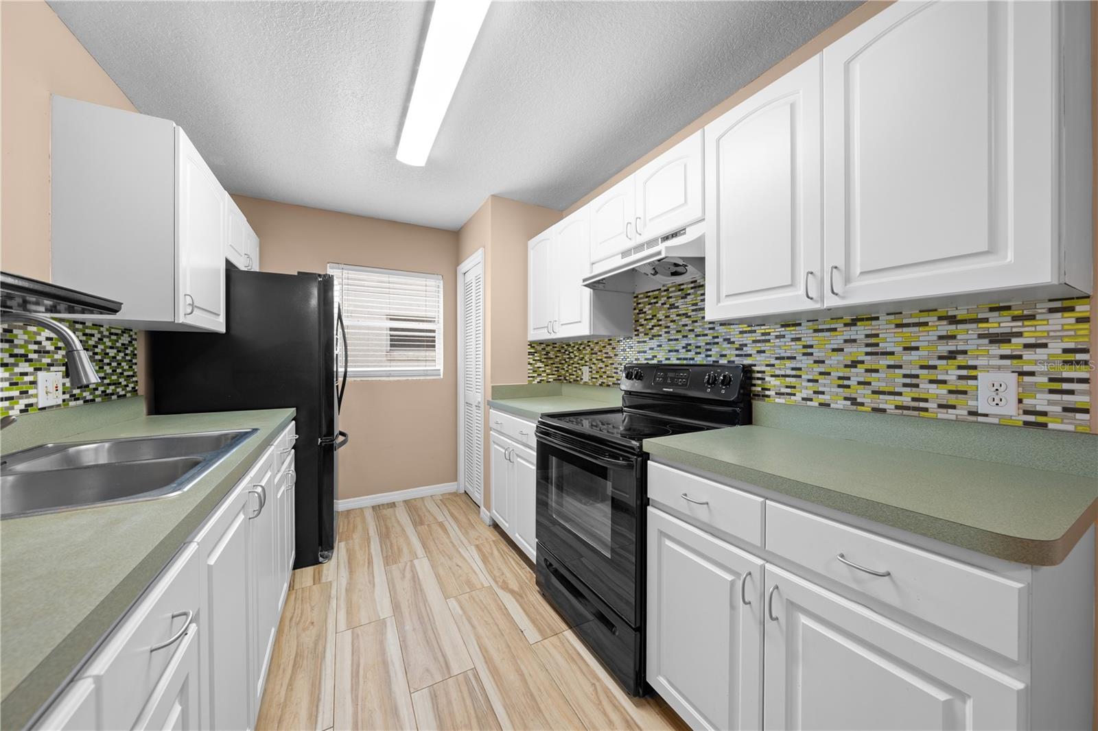 907 ROBINSON AVE, ST CLOUD, FL, 34769
