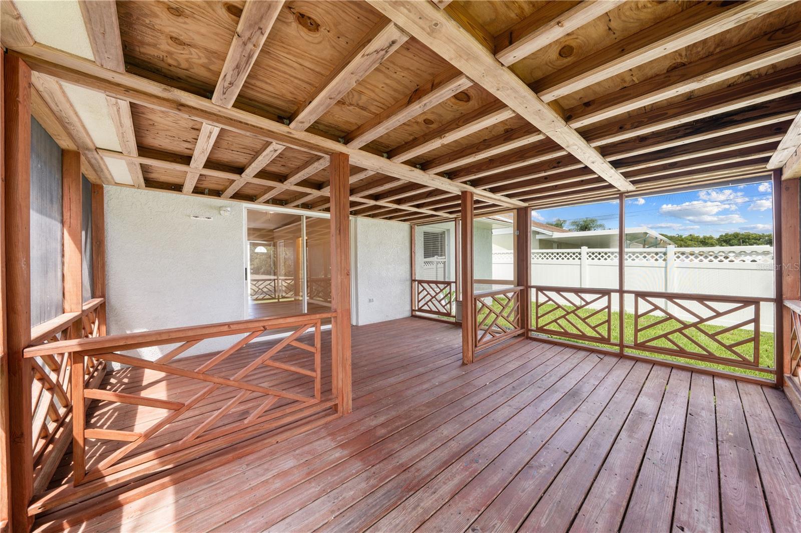 907 ROBINSON AVE, ST CLOUD, FL, 34769