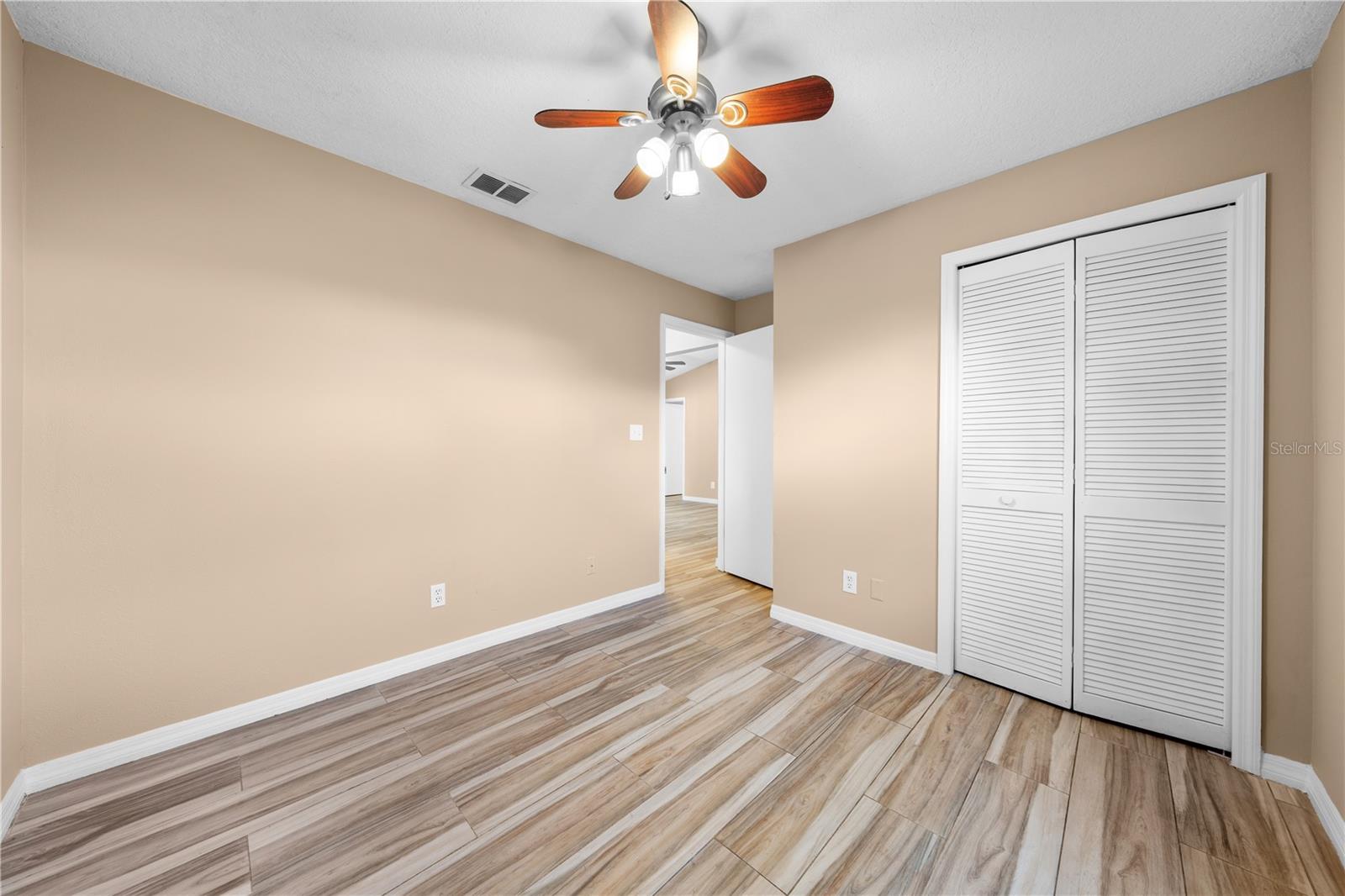 907 ROBINSON AVE, ST CLOUD, FL, 34769