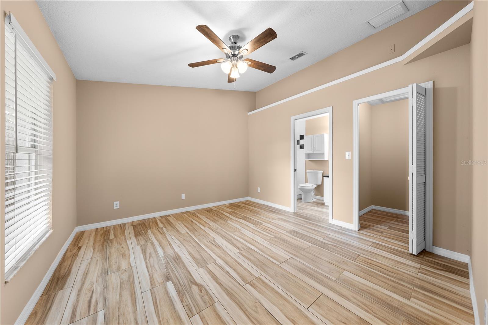 907 ROBINSON AVE, ST CLOUD, FL, 34769
