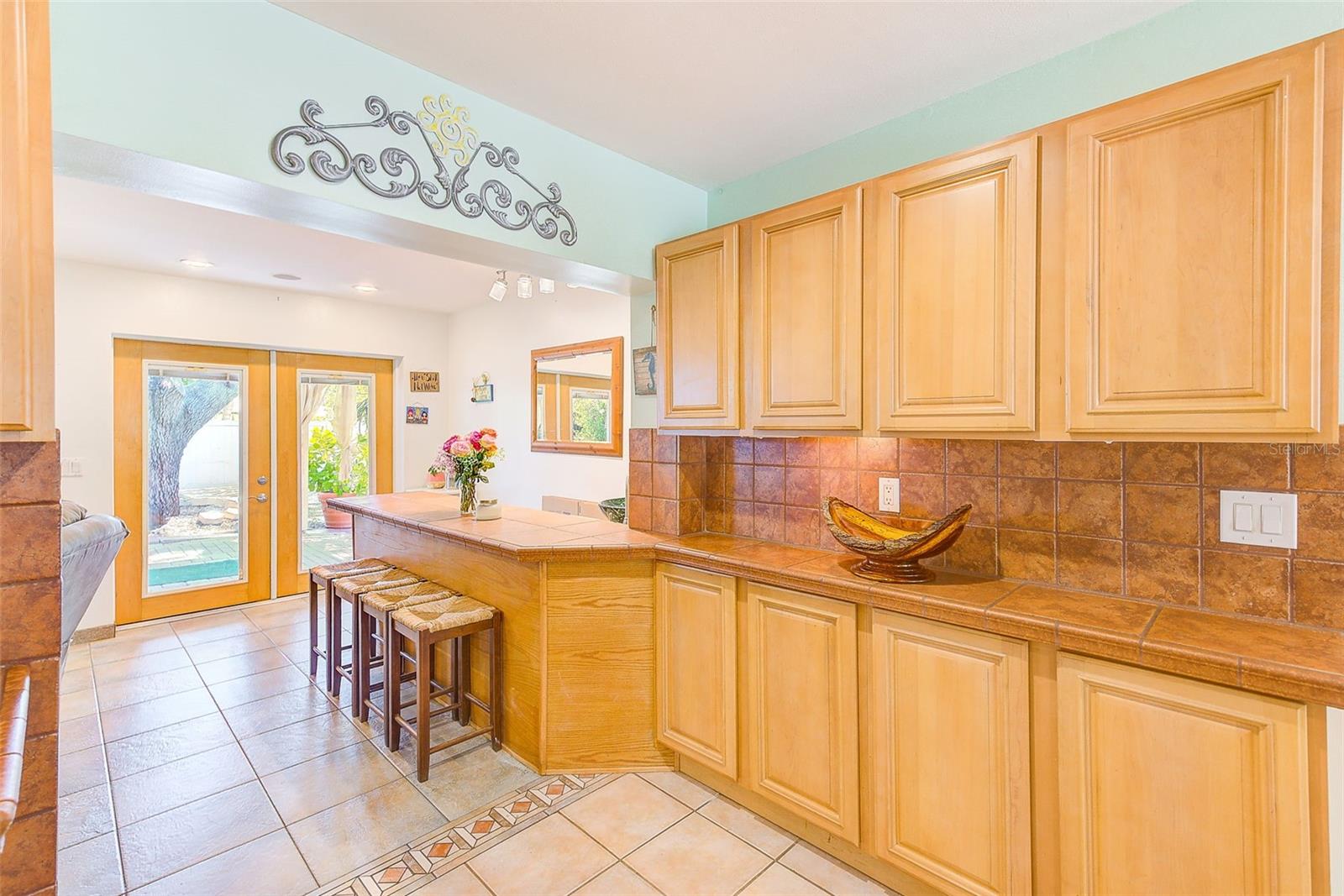 700 16TH ST NW, LARGO, FL, 33770