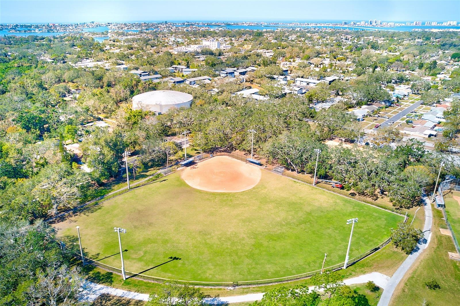 700 16TH ST NW, LARGO, FL, 33770