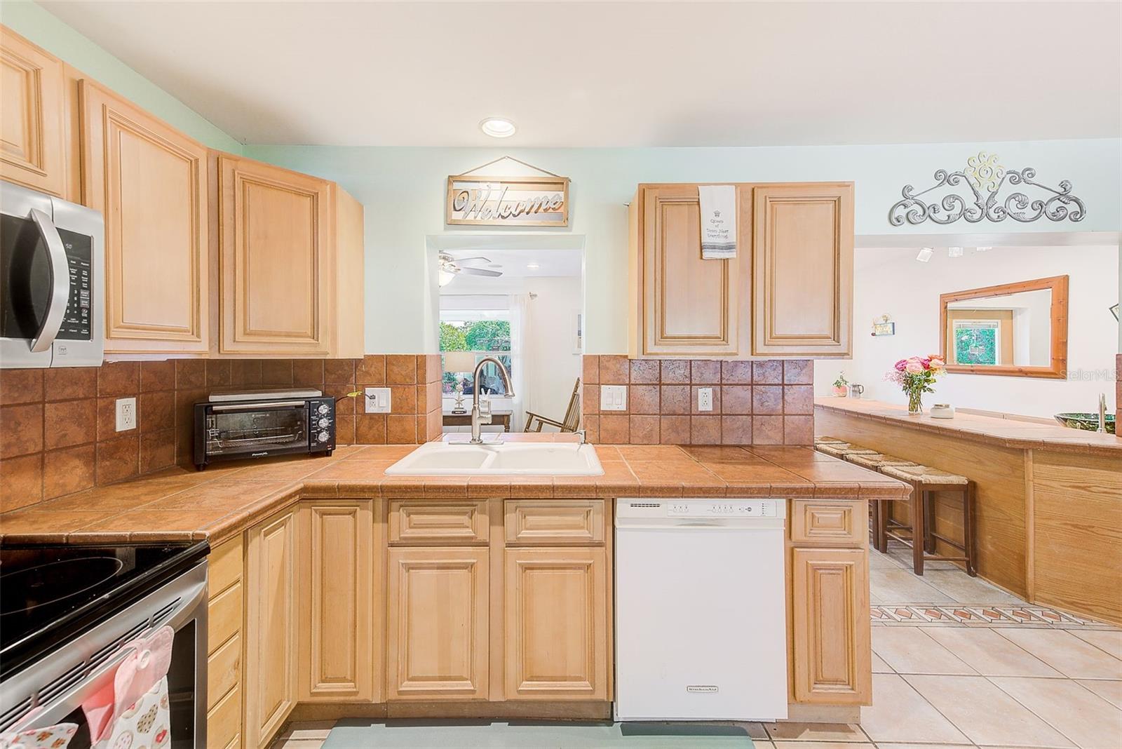 700 16TH ST NW, LARGO, FL, 33770