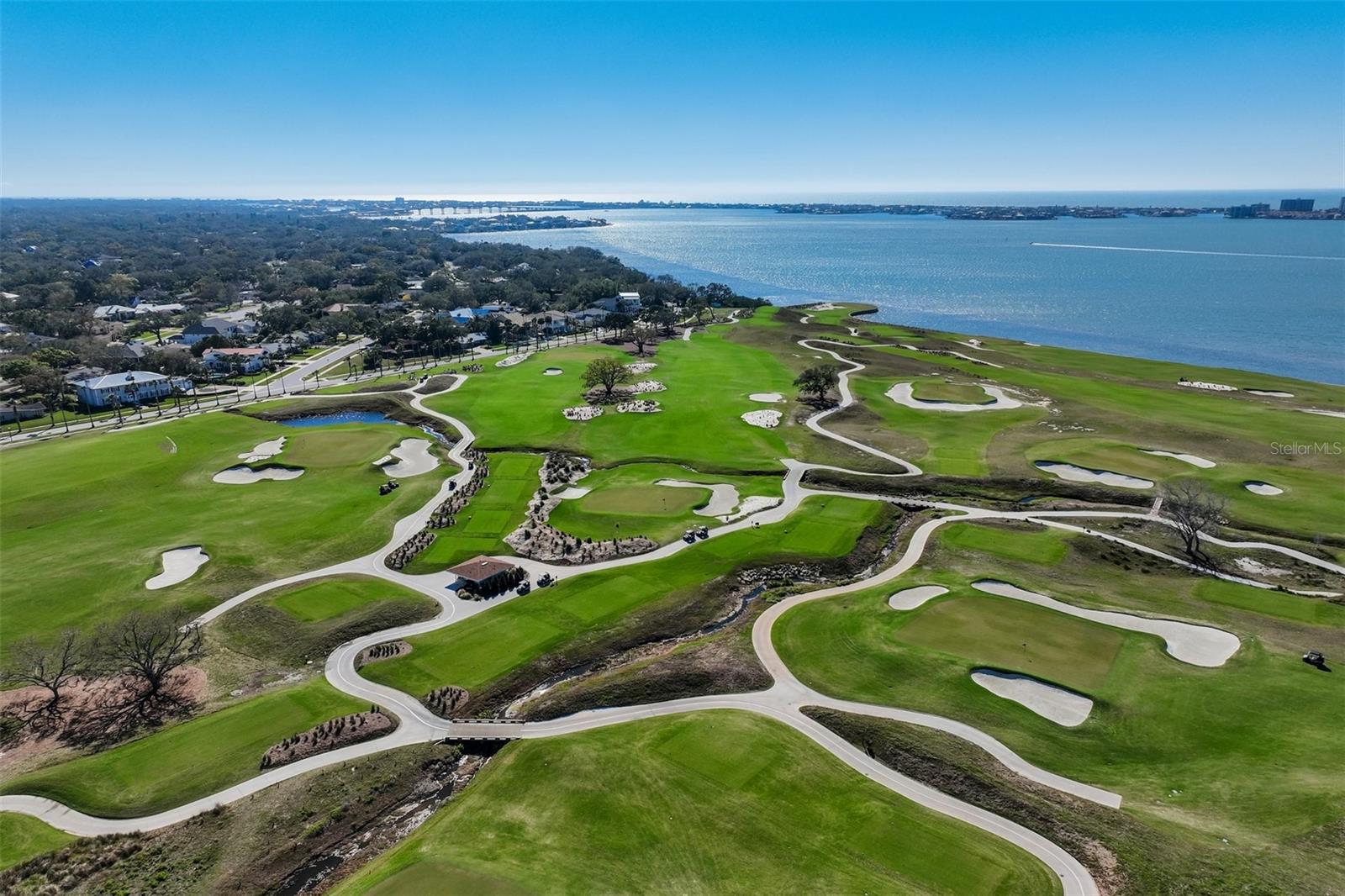 1102 PALM VIEW AVE, BELLEAIR, FL, 33756