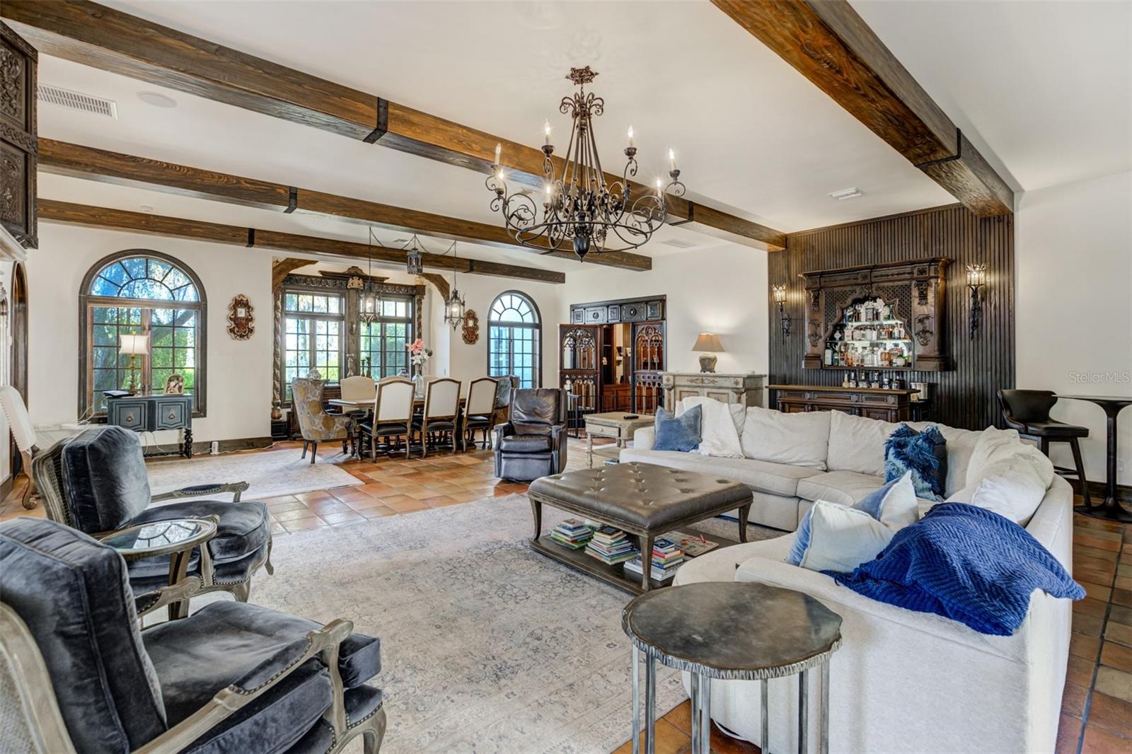 1102 PALM VIEW AVE, BELLEAIR, FL, 33756