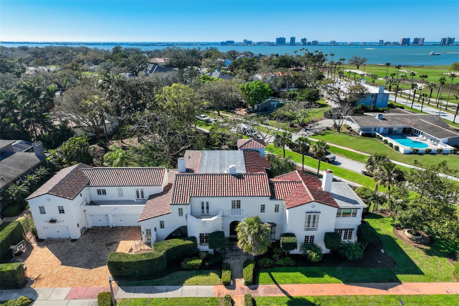 1102 PALM VIEW AVE, BELLEAIR, FL, 33756