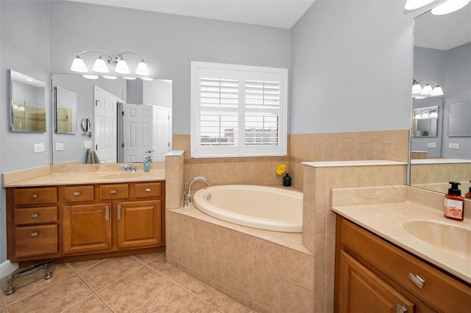 7082 CONCH BLVD, SEMINOLE, FL, 33777