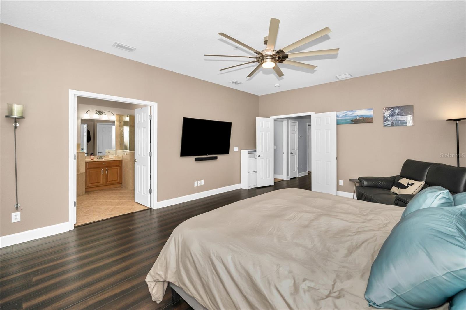 7082 CONCH BLVD, SEMINOLE, FL, 33777