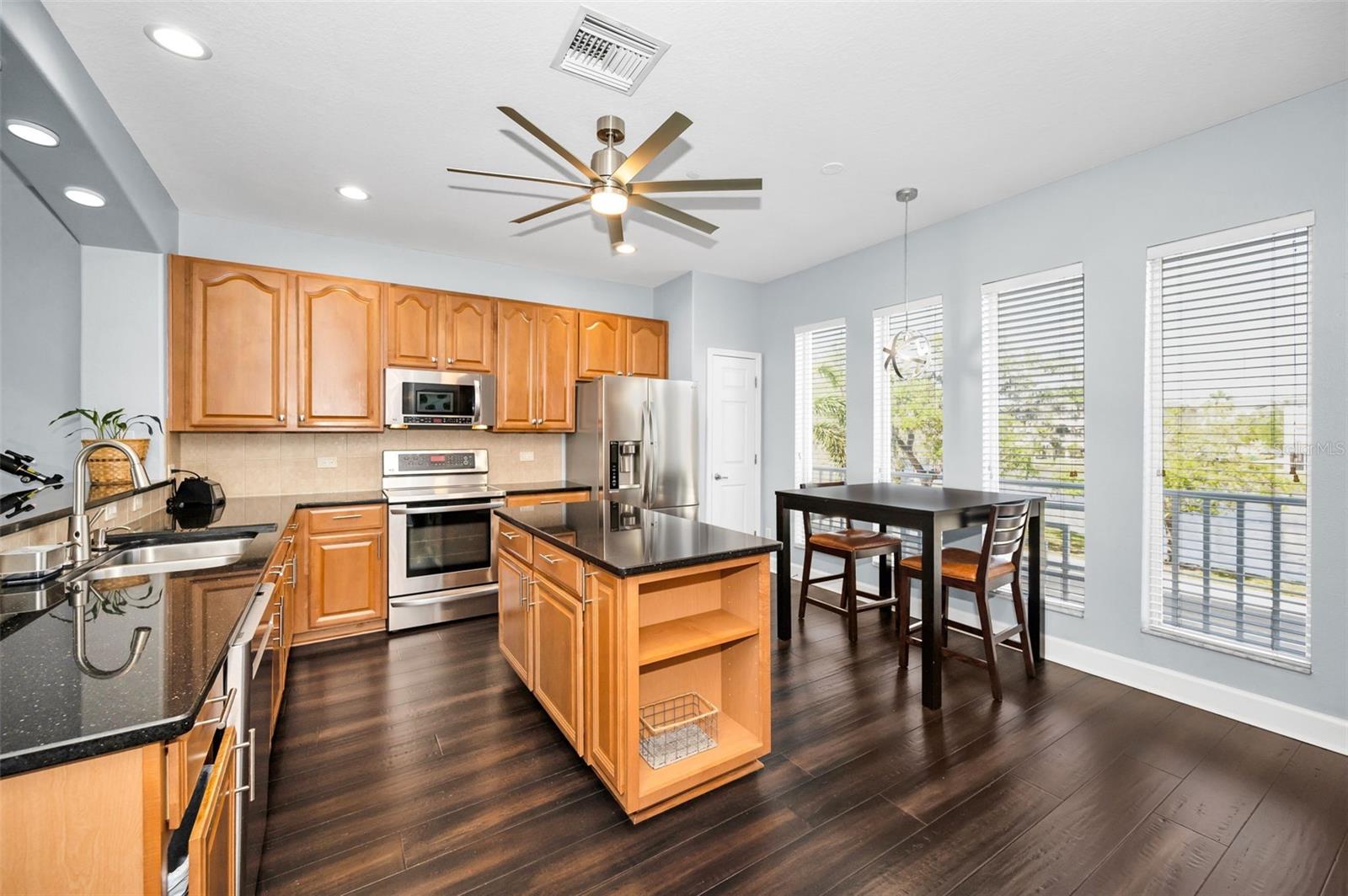 7082 CONCH BLVD, SEMINOLE, FL, 33777