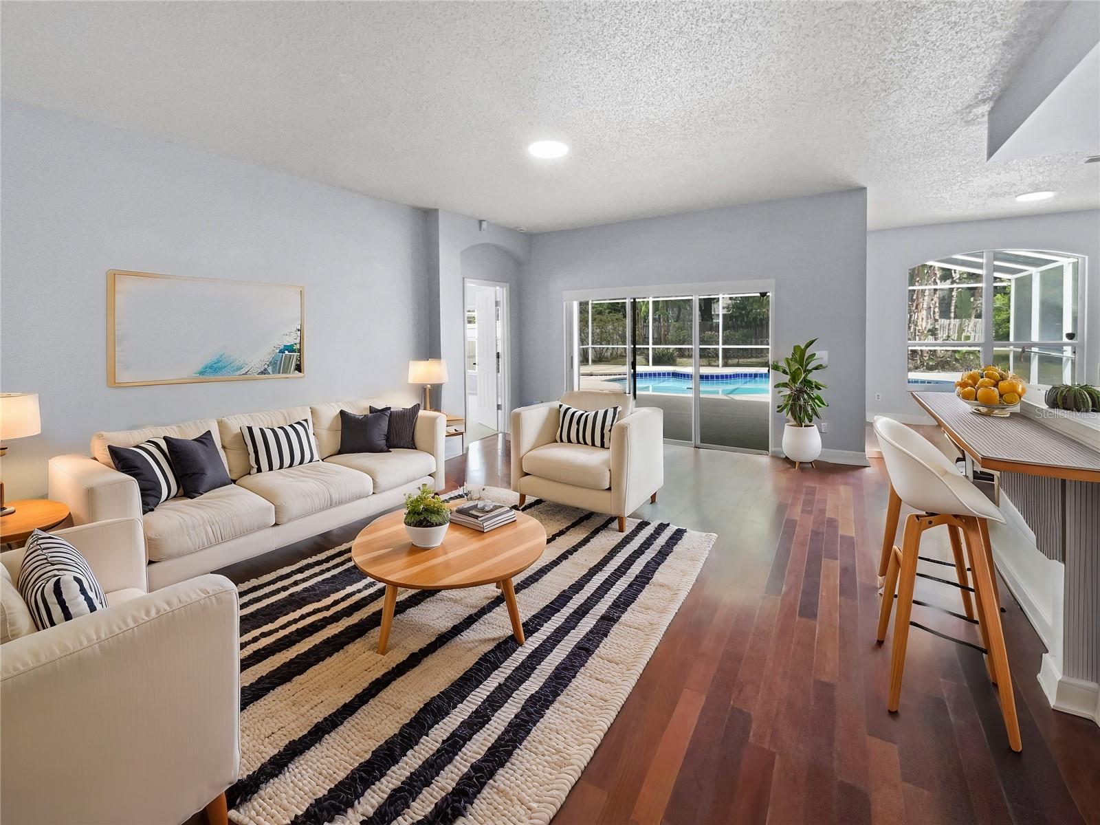 1051 SHIMMERING SAND DR, OCOEE, FL, 34761