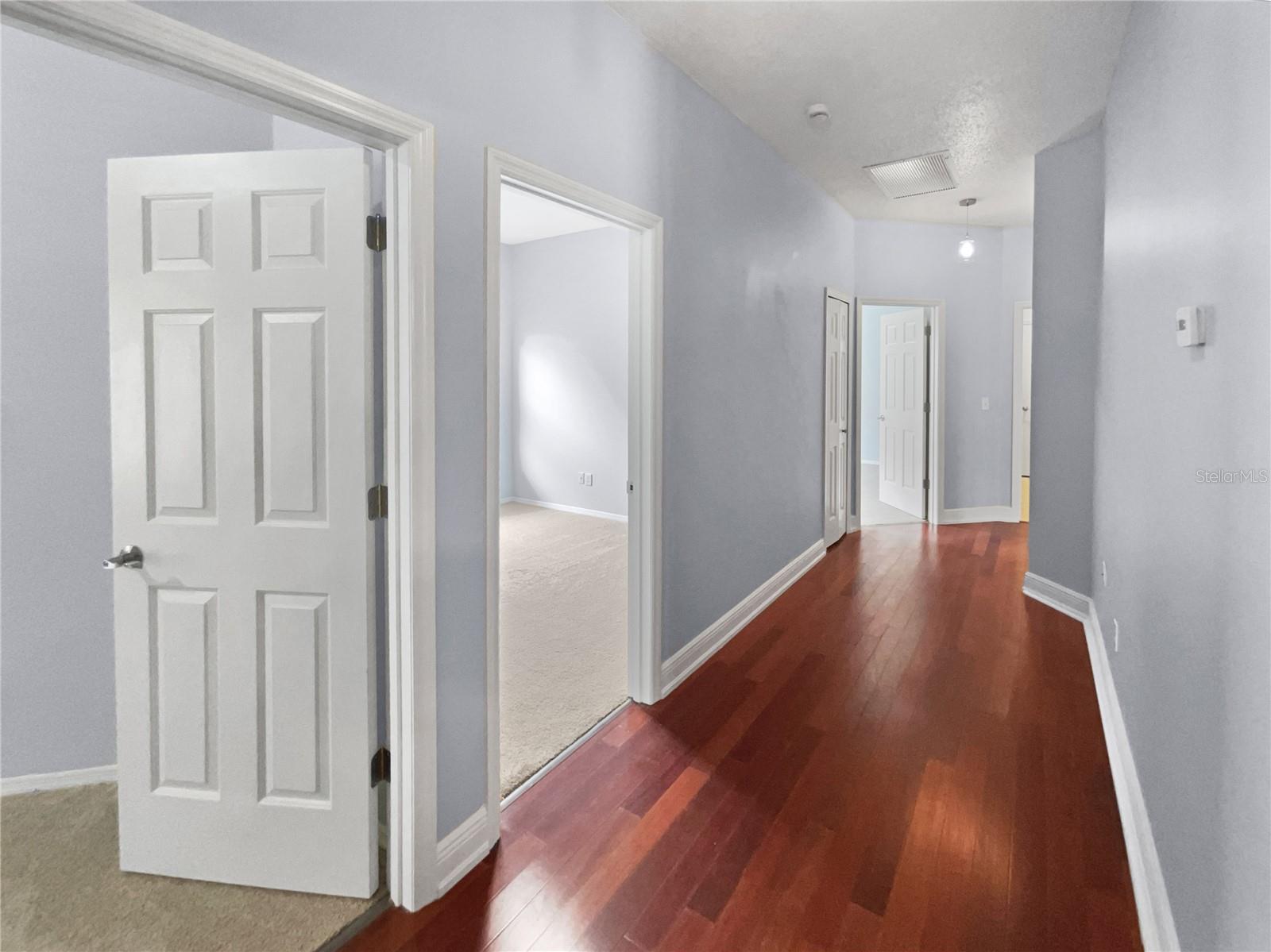 1051 SHIMMERING SAND DR, OCOEE, FL, 34761
