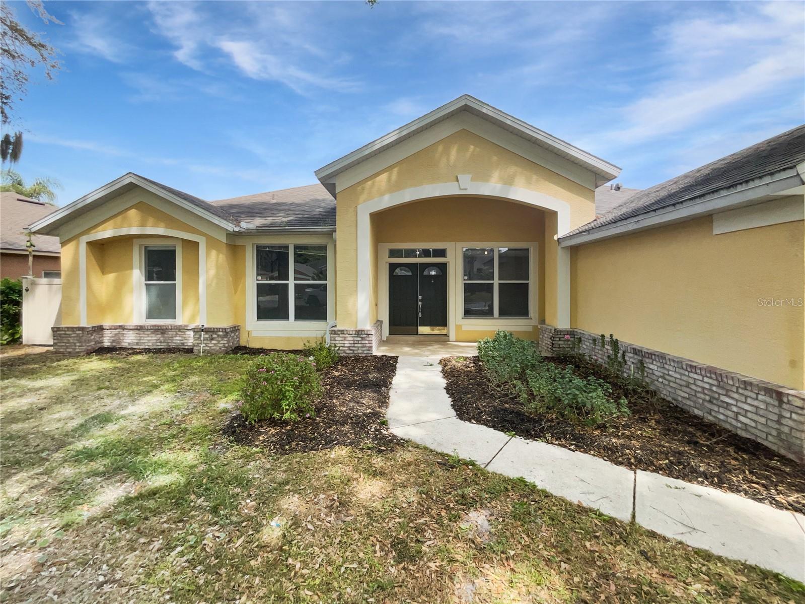 1051 SHIMMERING SAND DR, OCOEE, FL, 34761