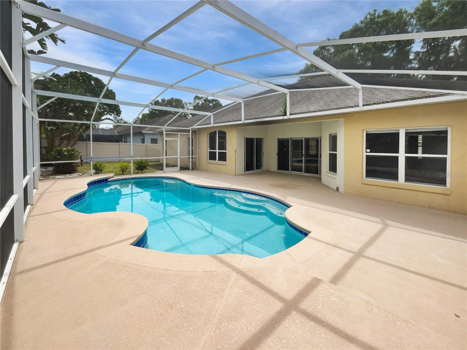 1051 SHIMMERING SAND DR, OCOEE, FL, 34761