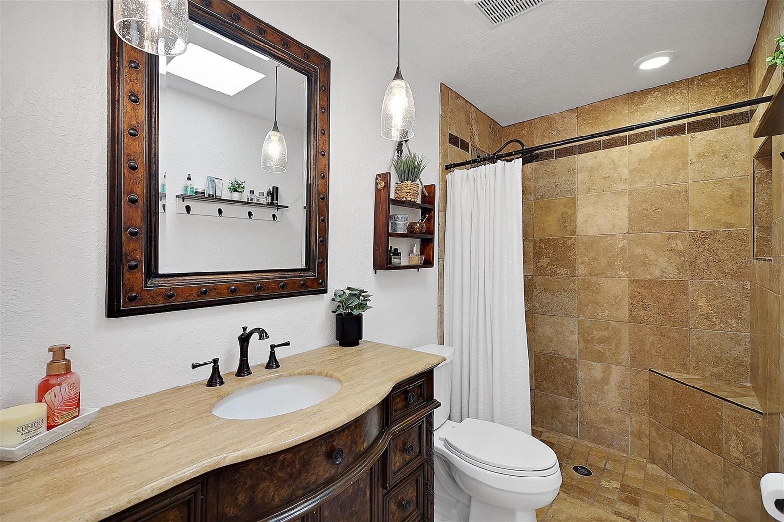 124 LEDBURY DR, LONGWOOD, FL, 32779