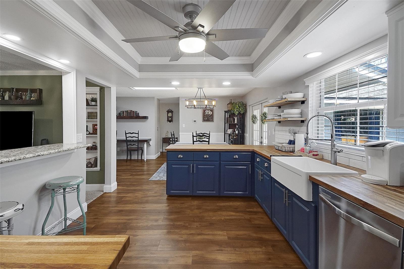 124 LEDBURY DR, LONGWOOD, FL, 32779