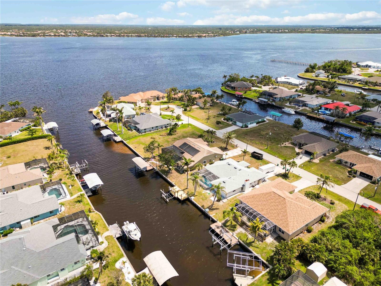 3069 STONE ST, PORT CHARLOTTE, FL, 33981