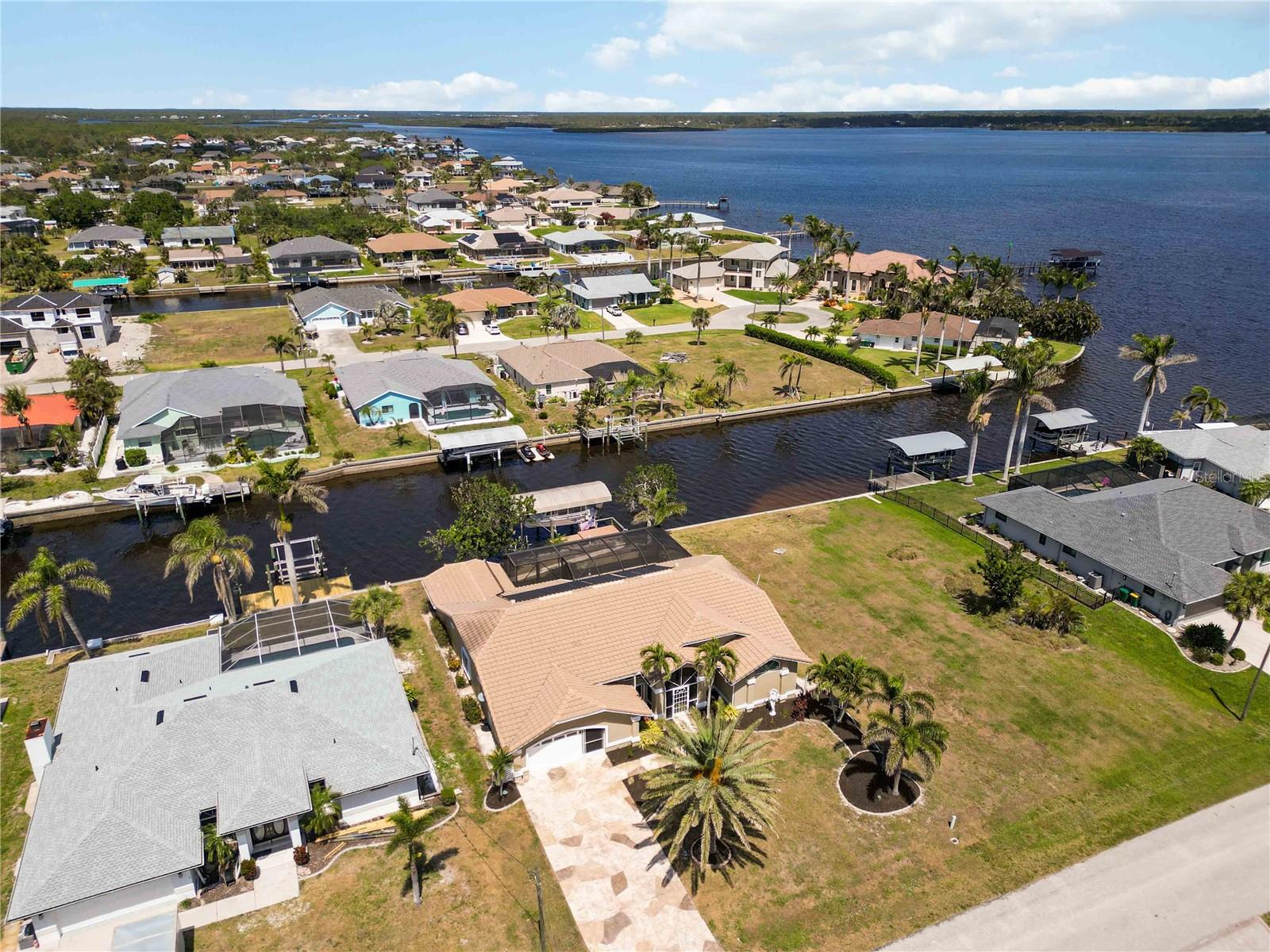 3069 STONE ST, PORT CHARLOTTE, FL, 33981