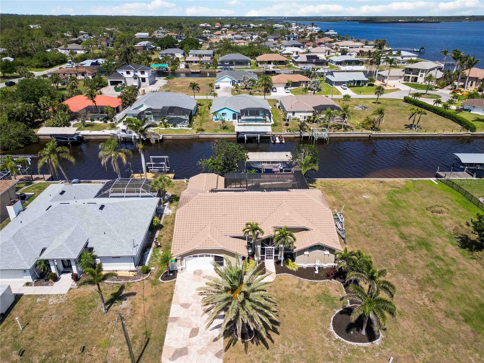 3069 STONE ST, PORT CHARLOTTE, FL, 33981