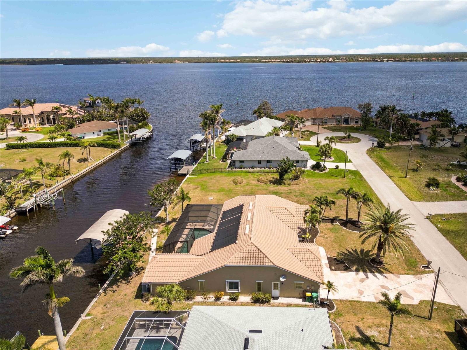 3069 STONE ST, PORT CHARLOTTE, FL, 33981